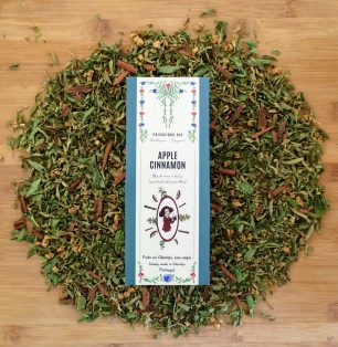 Chá Biológico Lúcia in the Cinnamon with Apples